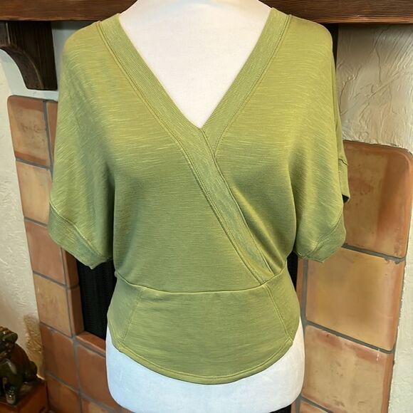 Anthropologie Daily Practice Avocado Green 2-Piece Shorts Set, size M! - Picture 7 of 11